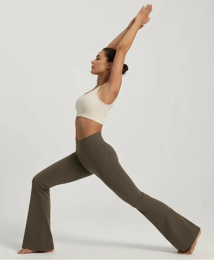 Schlaghosen mit hoher Taille - Yoga &amp; Fitness